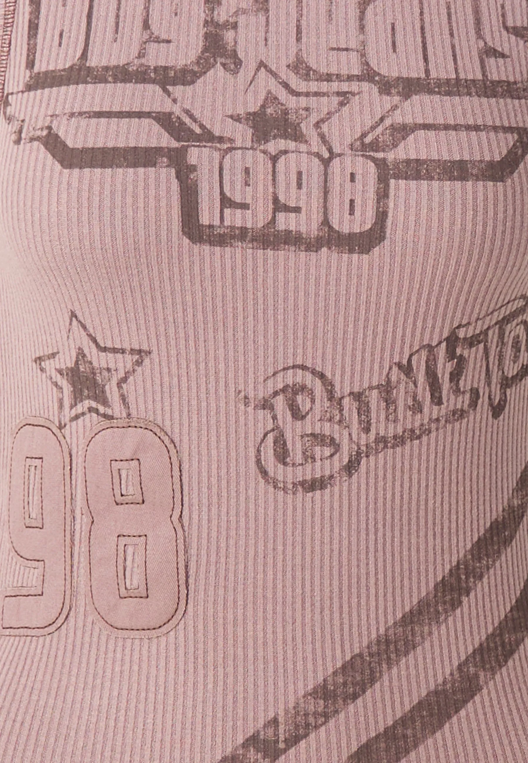 LAUNDERED 1998 TANK - Top