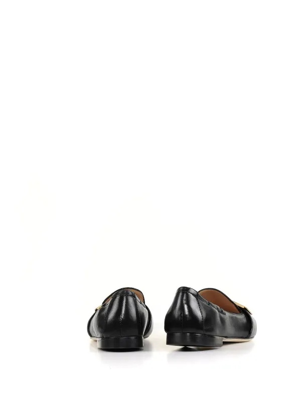 Nappa leather moccasin with plaque